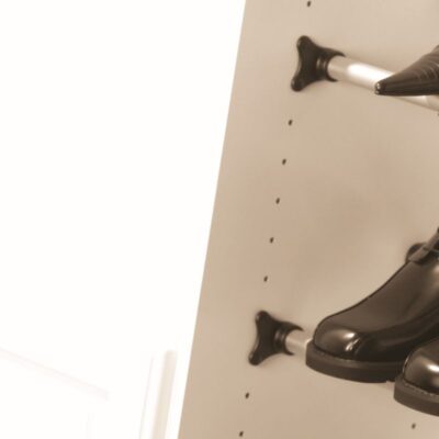 Shoe Rail Brackets, Black Suit 32mm Line Bore 5mm hole - Image 3